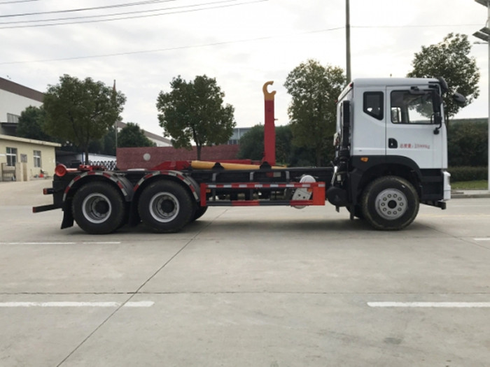 東風(fēng)華神25噸勾臂式垃圾車(chē)