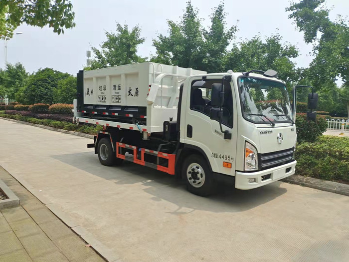 大運(yùn)勾臂式垃圾車