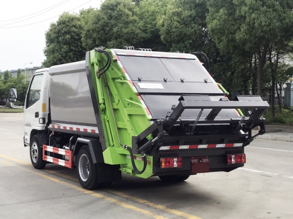 凱馬藍(lán)牌壓縮式垃圾車