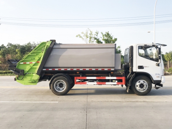 福田歐馬可壓縮式垃圾車
