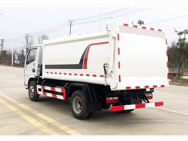 東風(fēng)多利卡側(cè)掛桶式垃圾車(chē)