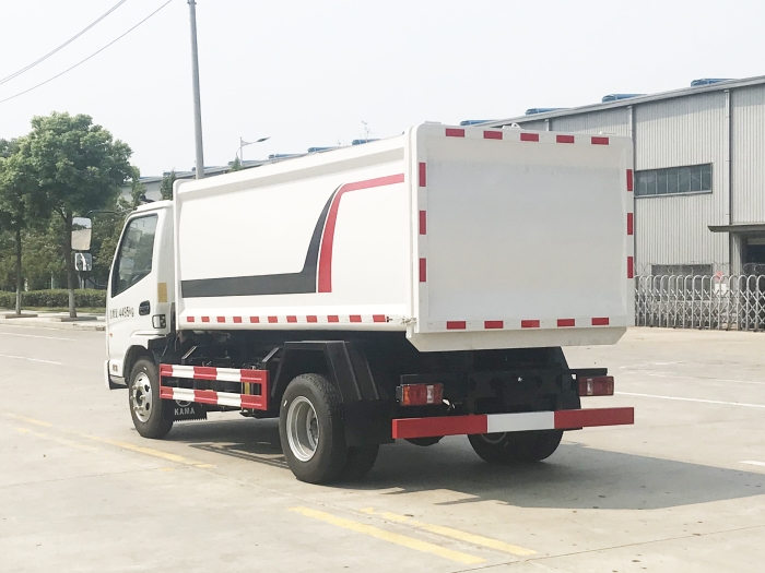 國六藍(lán)牌凱馬側(cè)掛桶式垃圾車