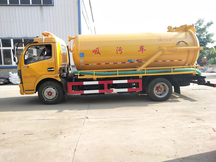 國(guó)六東風(fēng)福瑞卡9.2方清洗吸污車(chē)一體罐