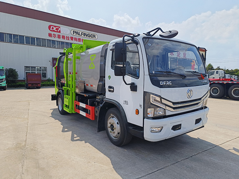 東風小多利卡餐廚垃圾車