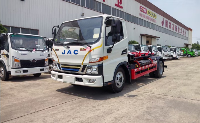 江淮型純電動(dòng)車廂可卸式垃圾車
